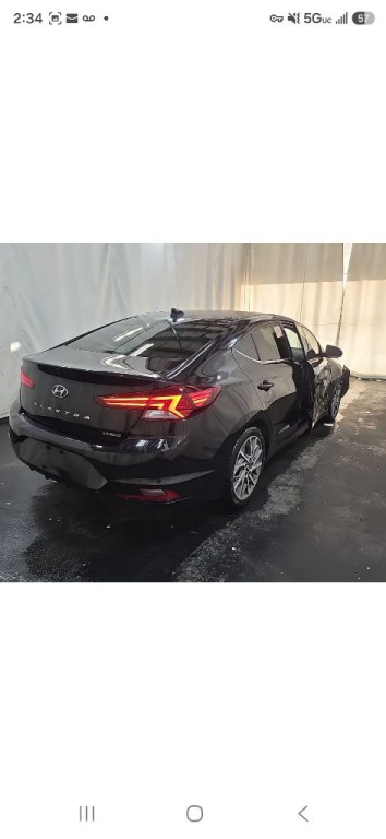 2020 Hyundai Elantra Image 2