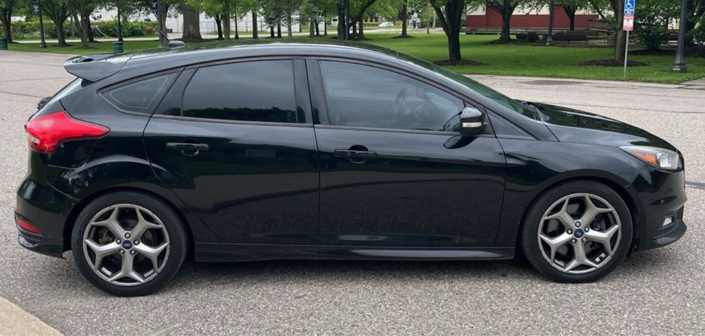 2017 Ford Focus Image 4