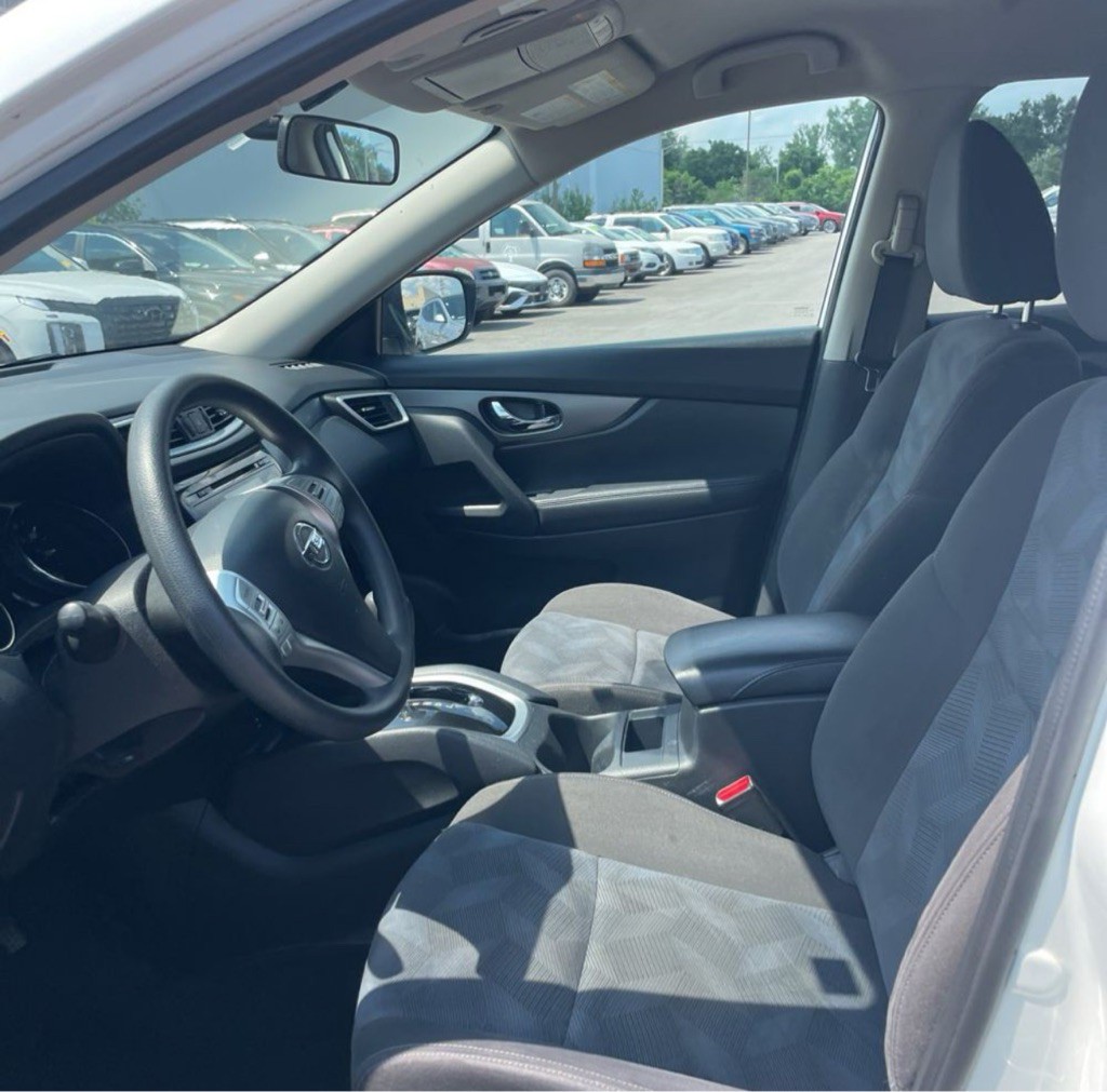 2016 Nissan Rogue Image 7