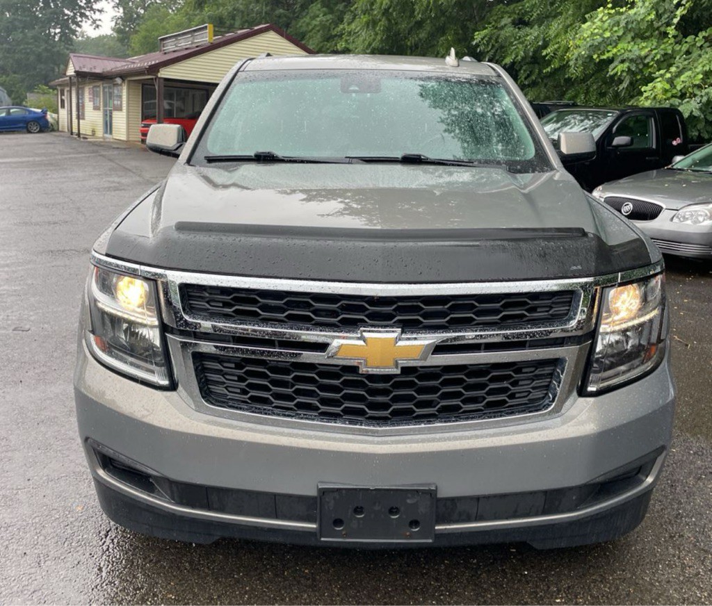 2017 Chevrolet Tahoe Image 3