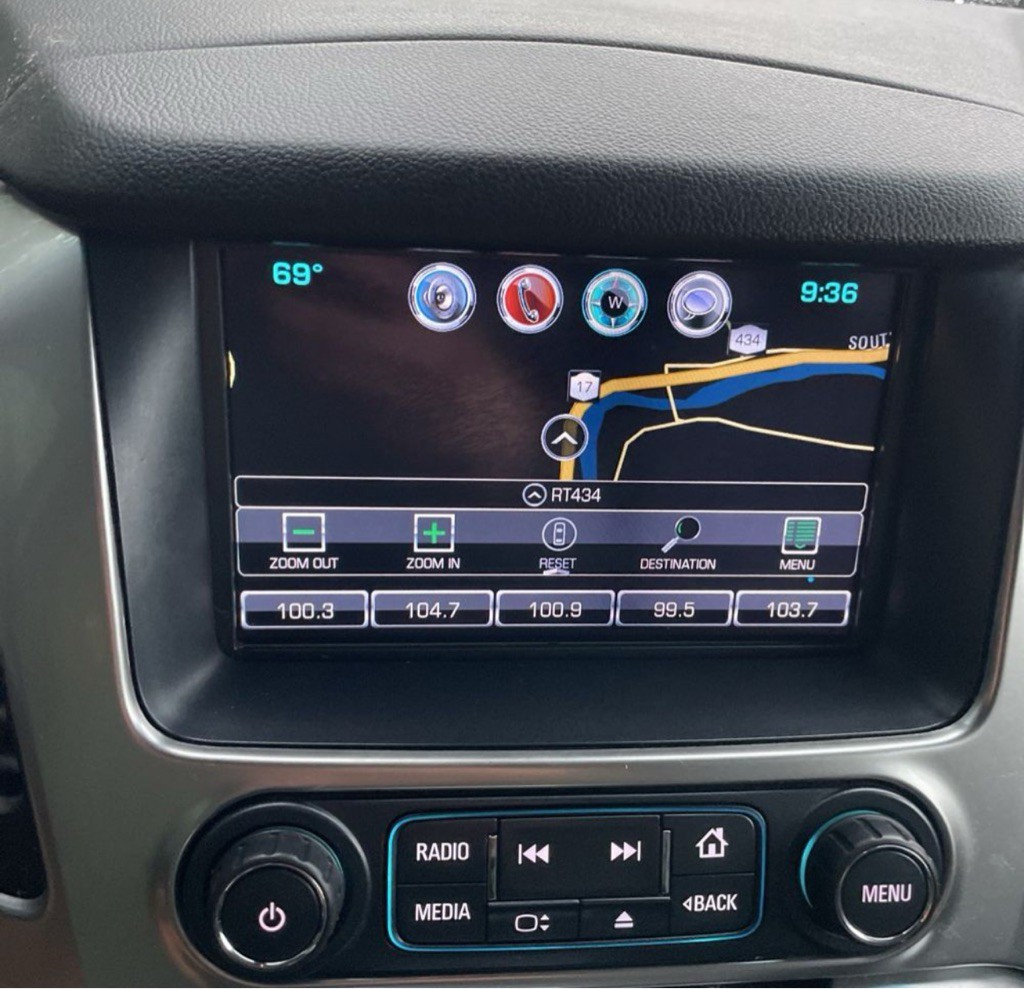 2017 Chevrolet Tahoe Image 11