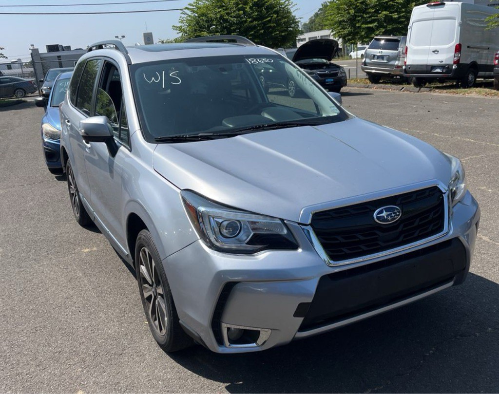 2017 Subaru Forester Image 2