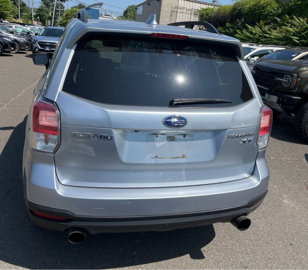 2017 Subaru Forester Image 5