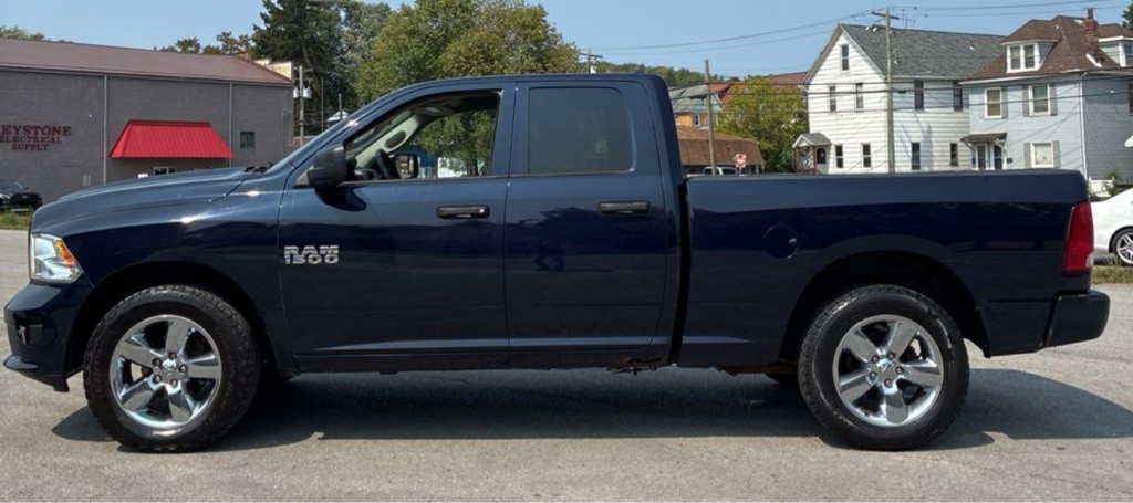 2018 RAM 1500 Image 3