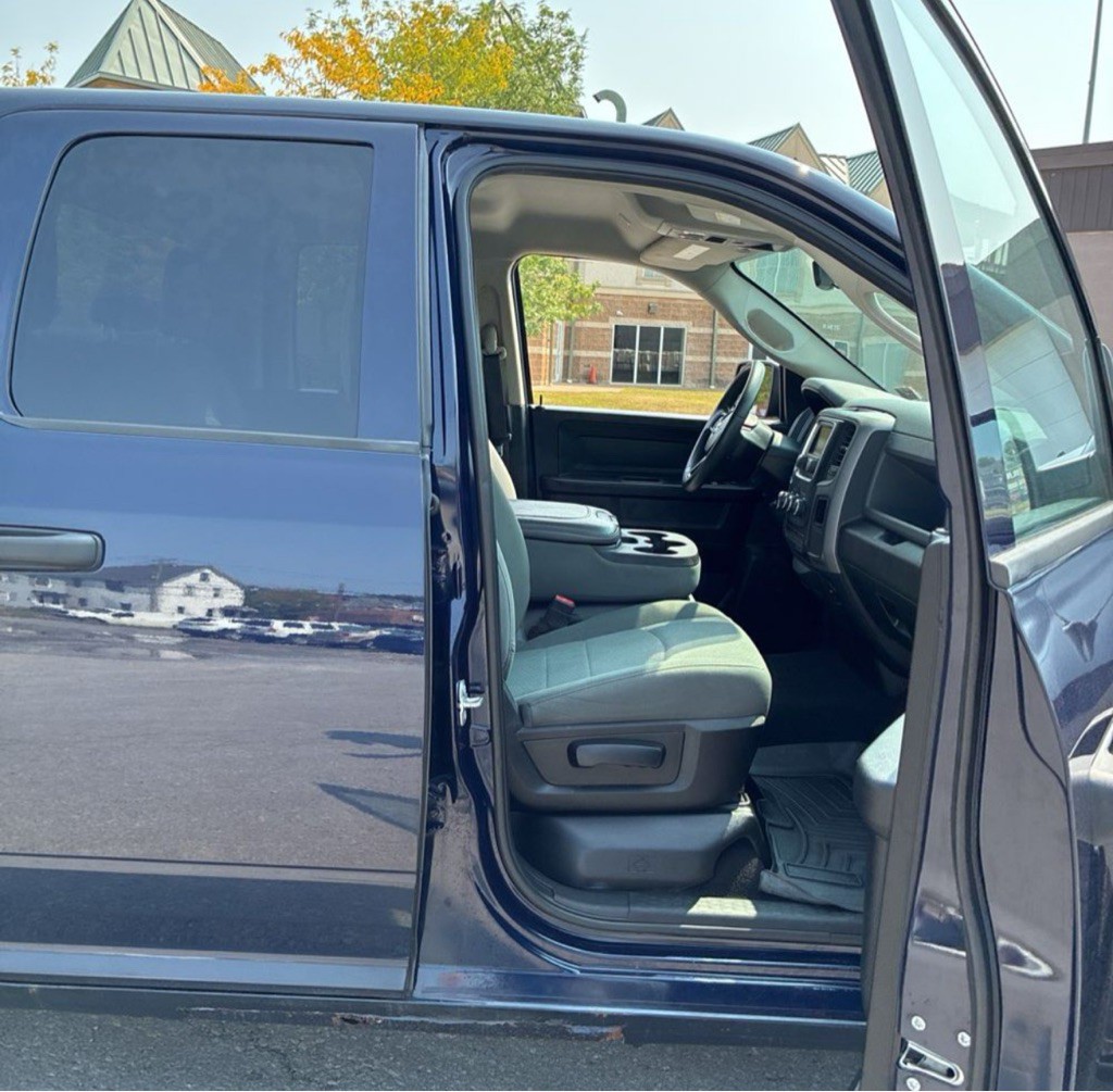2018 RAM 1500 Image 9