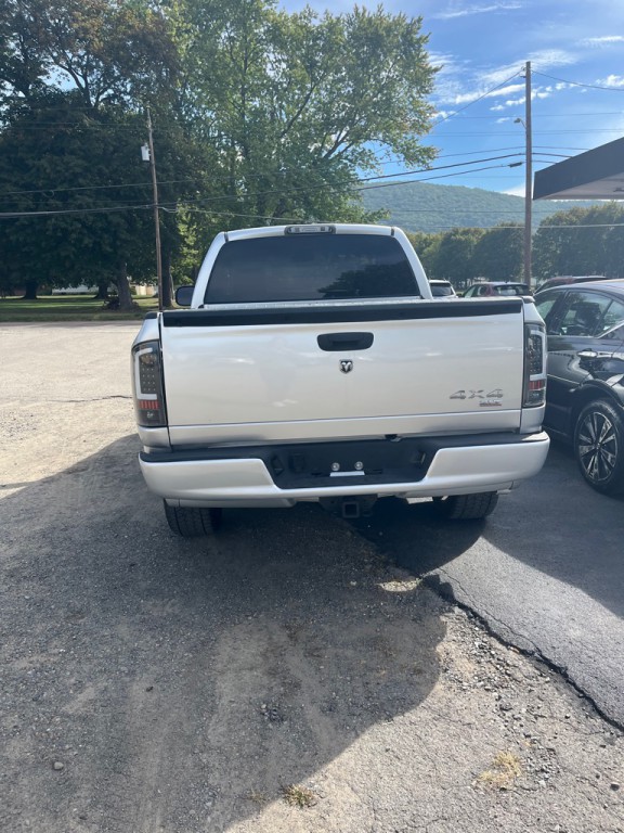 2005 Dodge Ram 1500 Image 6