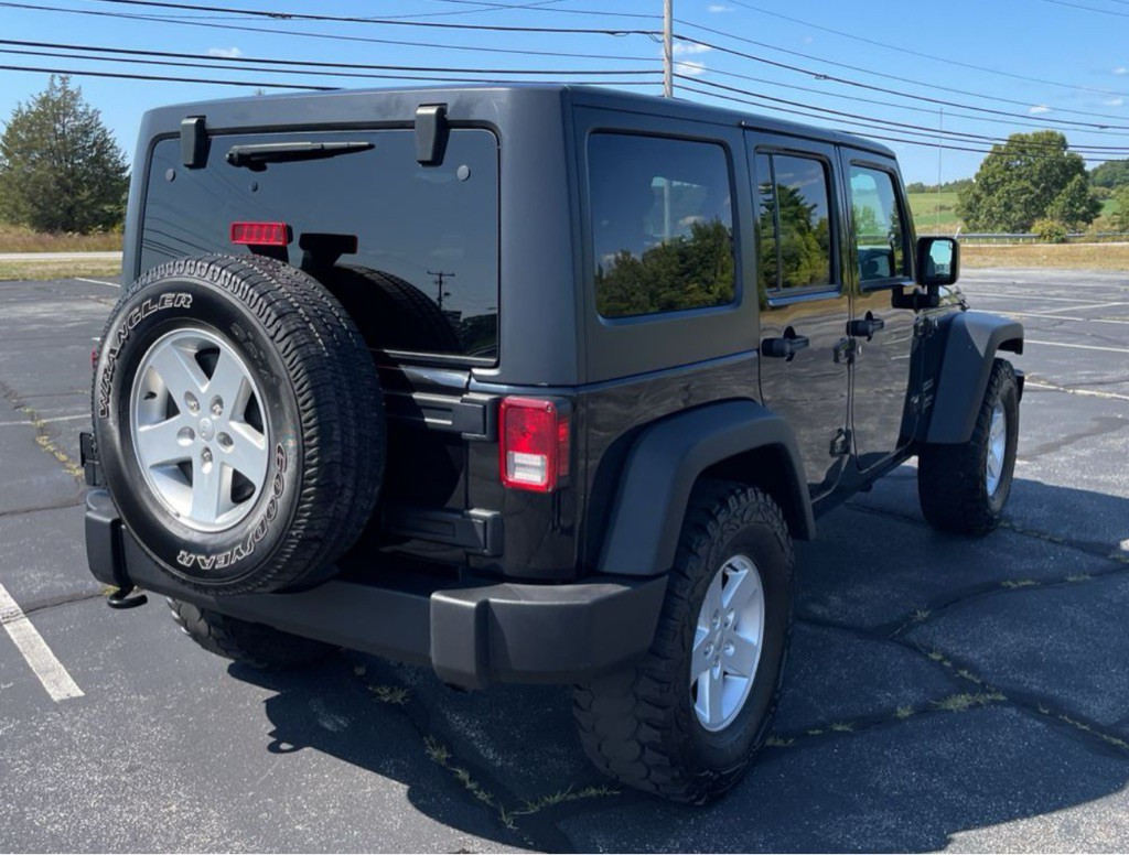 2017 Jeep Wrangler Unlimited Image 6