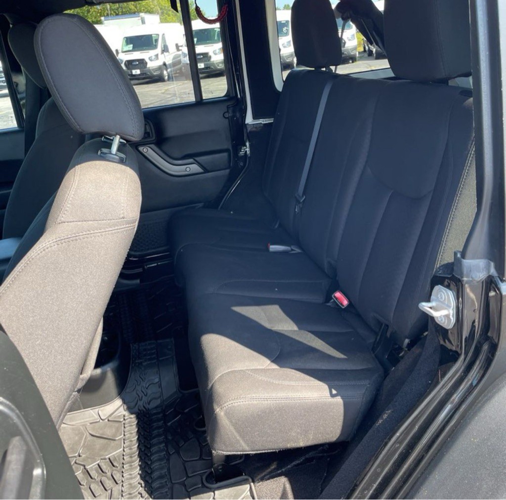 2017 Jeep Wrangler Unlimited Image 10