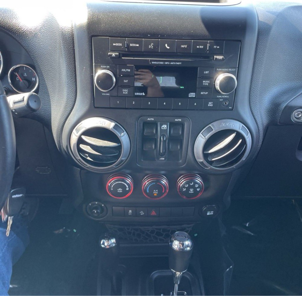 2017 Jeep Wrangler Unlimited Image 12