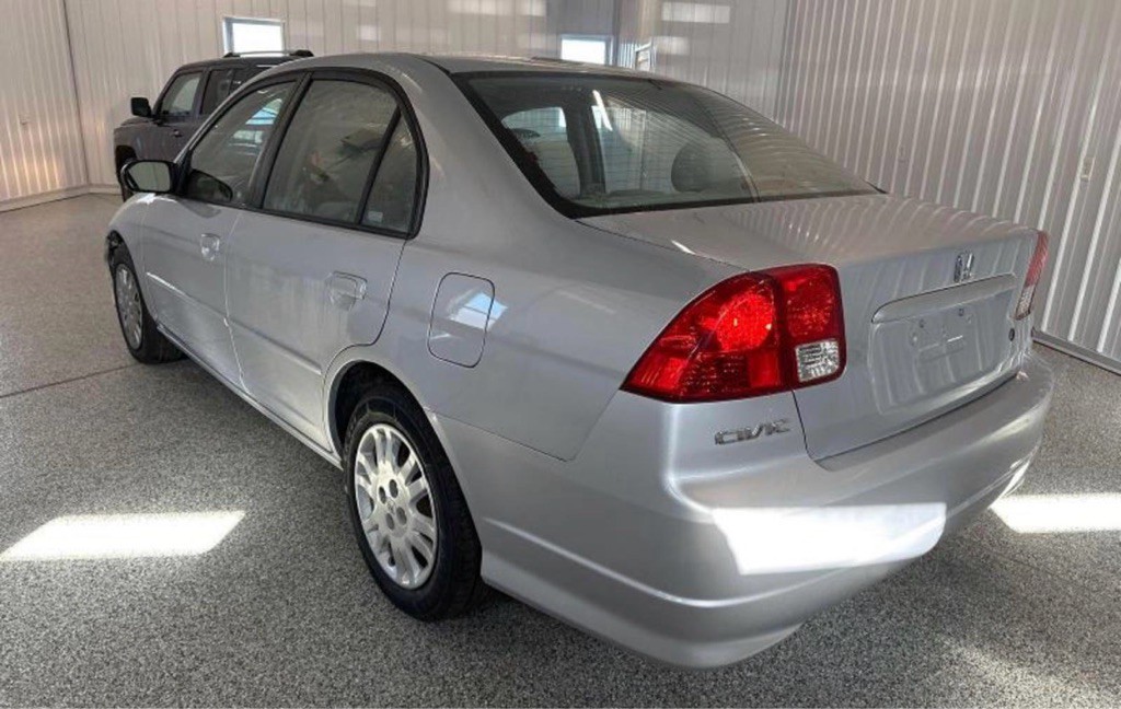 2005 Honda Civic Image 4