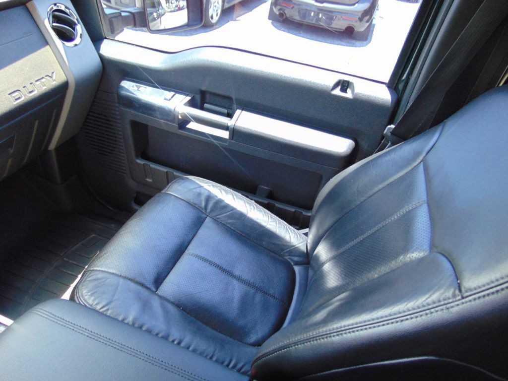 2013 Ford F-250 Image 37