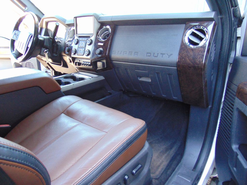 2015 Ford F-250 Image 27