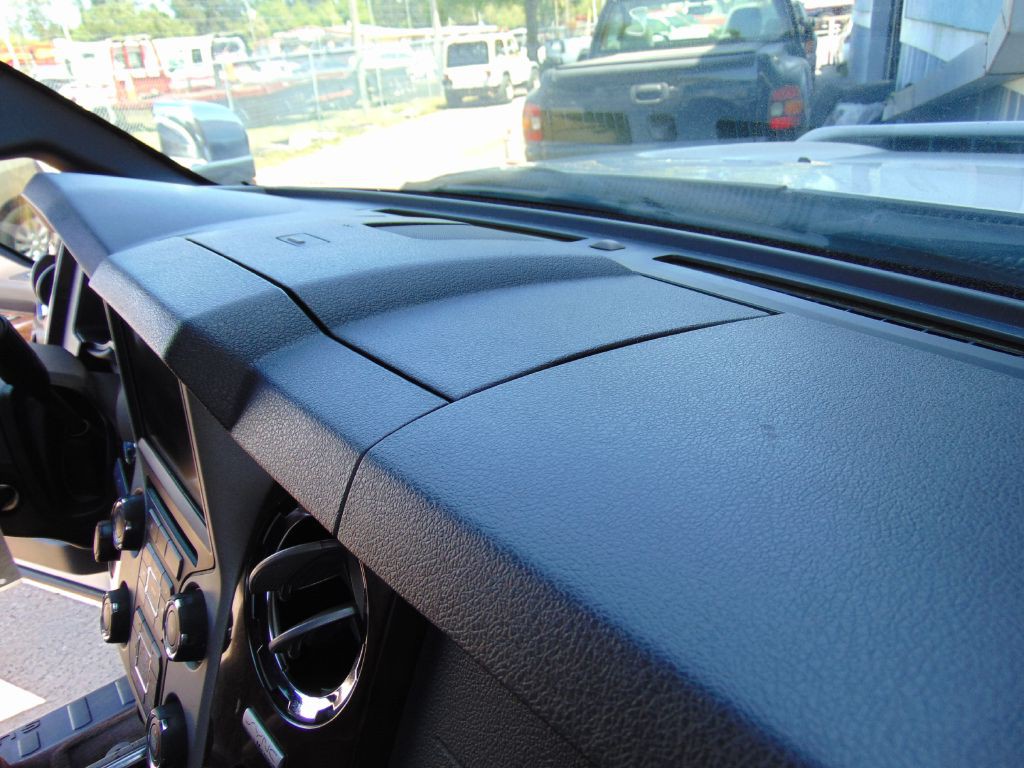 2015 Ford F-250 Image 32