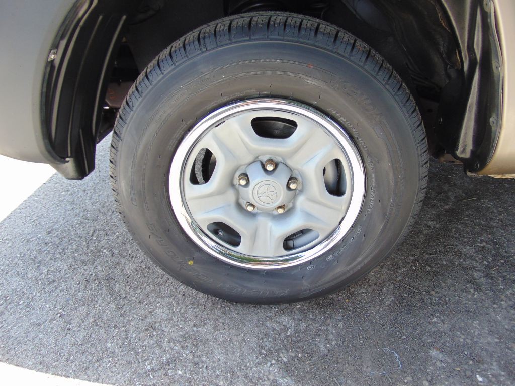 2006 Toyota Tacoma Image 8