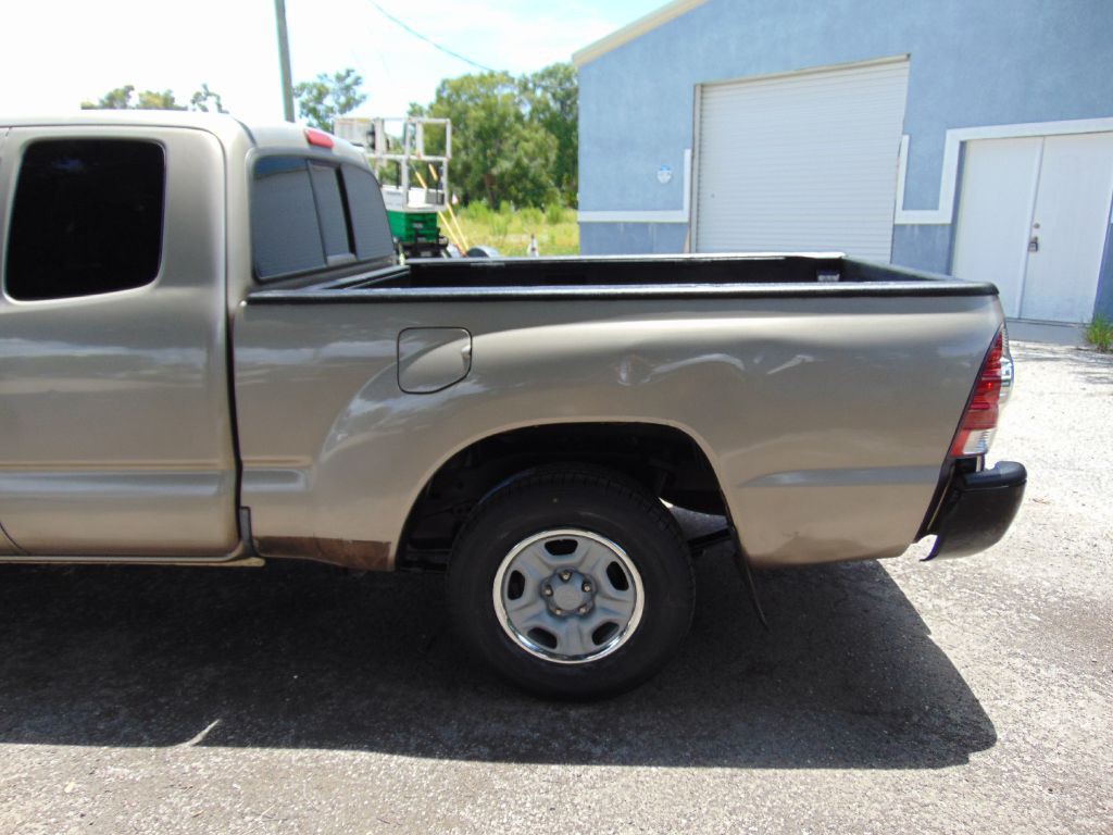 2006 Toyota Tacoma Image 9