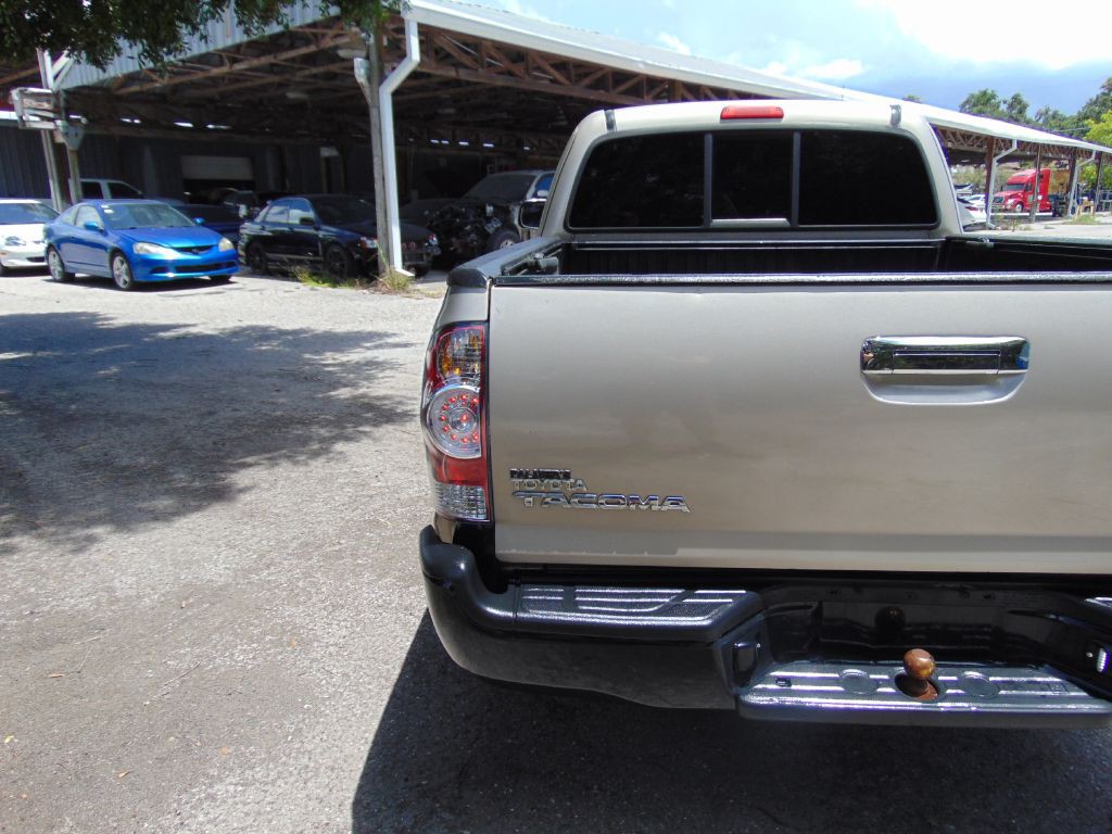 2006 Toyota Tacoma Image 10