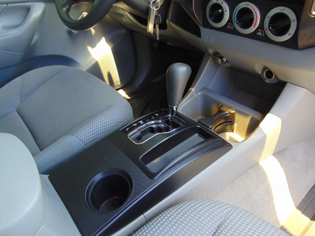 2006 Toyota Tacoma Image 27