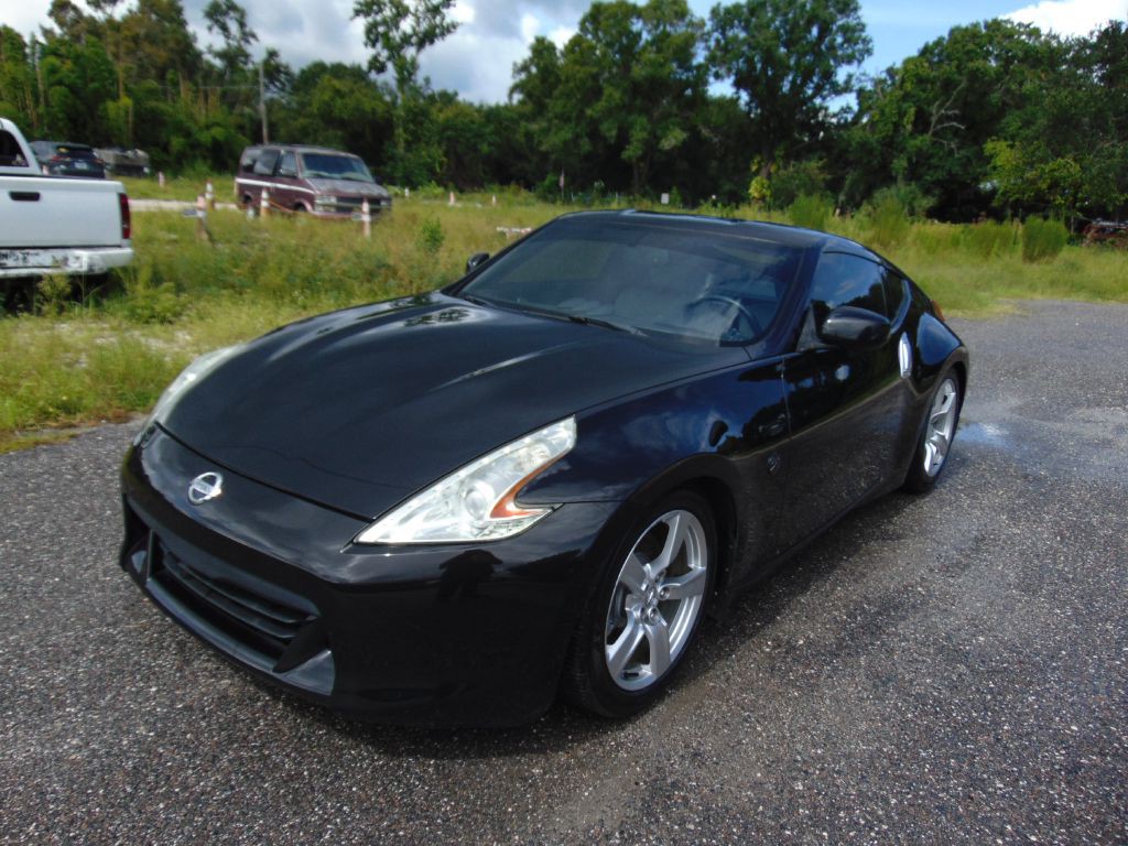 2009 Nissan 370Z Image 5
