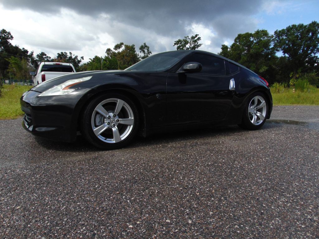 2009 Nissan 370Z Image 6