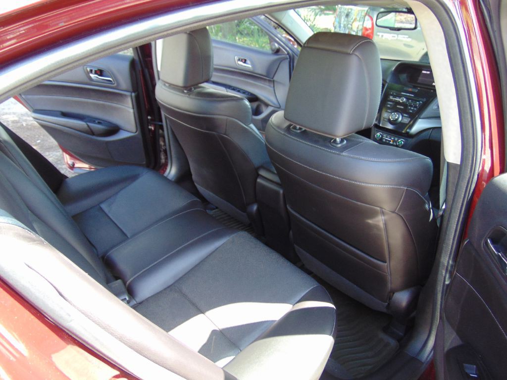 2014 Acura ILX Image 27