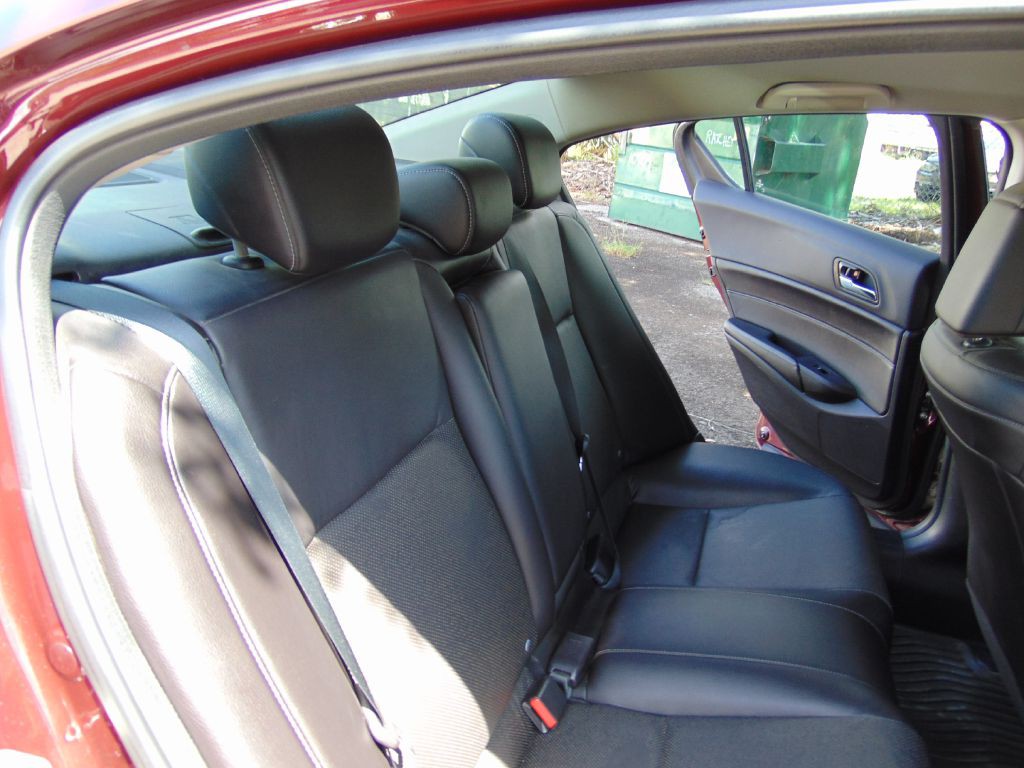 2014 Acura ILX Image 33