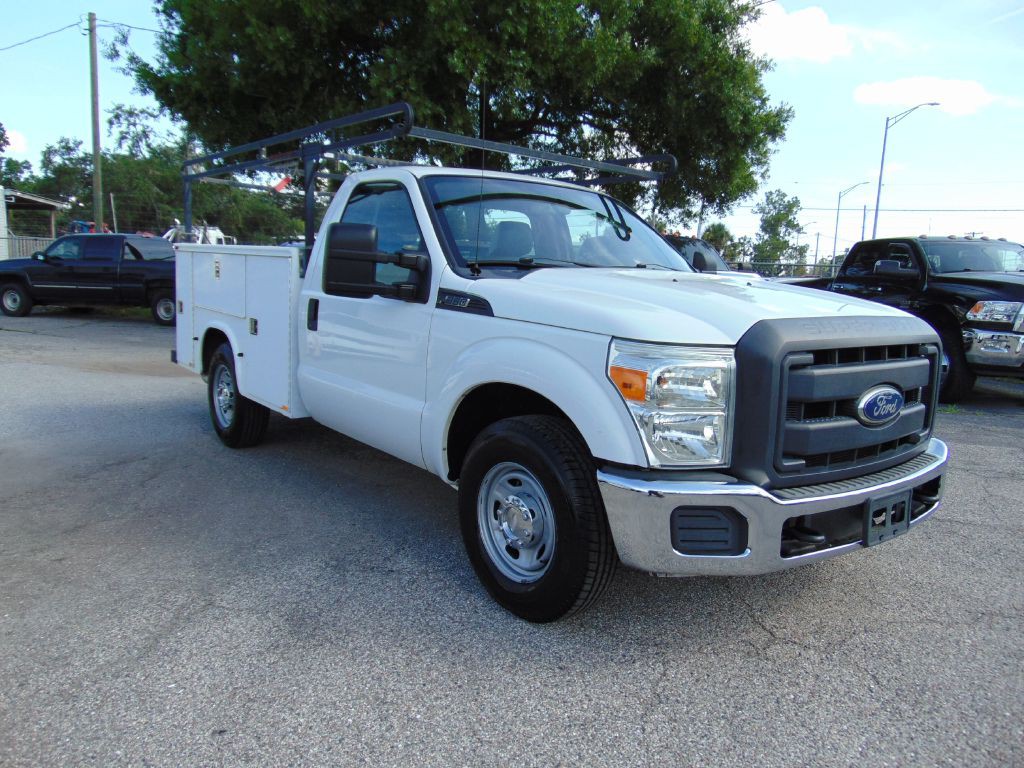 2013 Ford F-250 Image 1