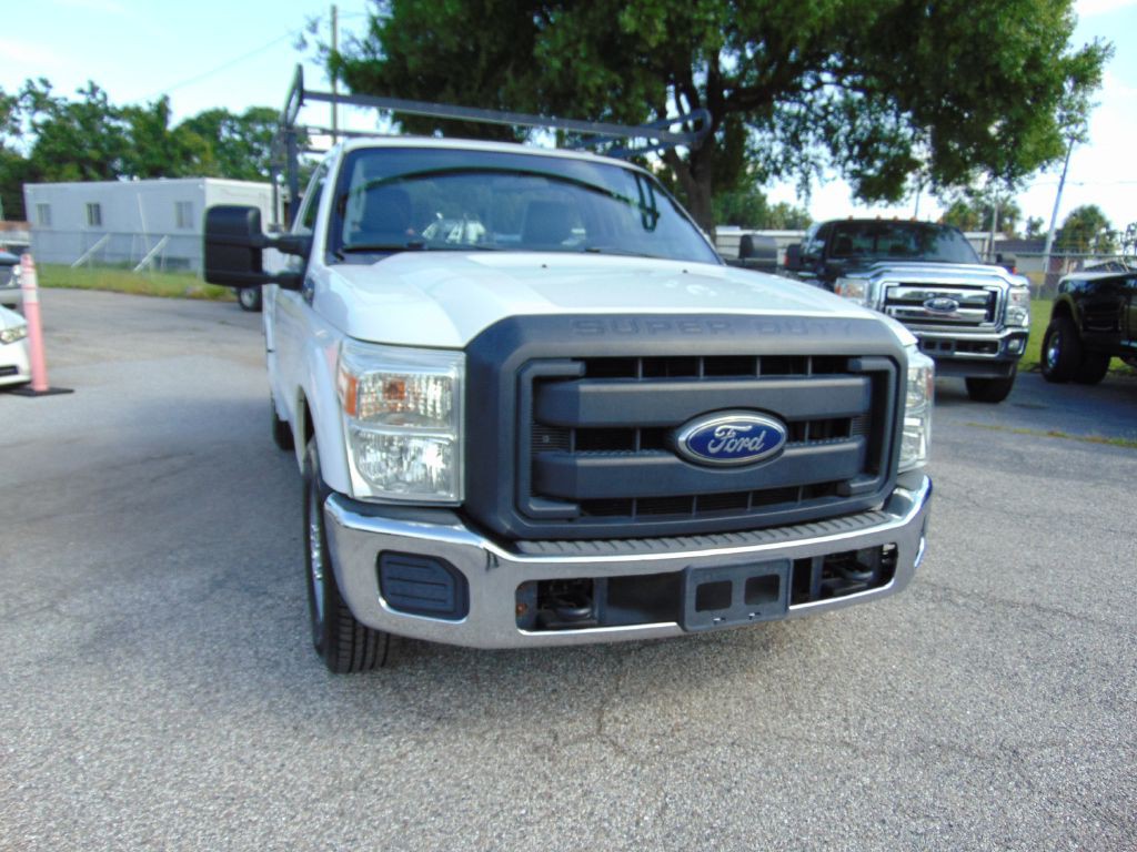 2013 Ford F-250 Image 2