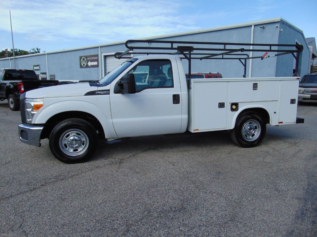 2013 Ford F-250 Image 9