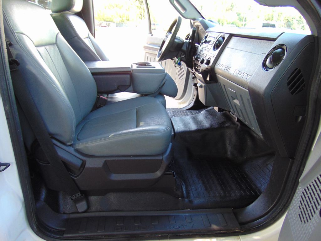 2013 Ford F-250 Image 23