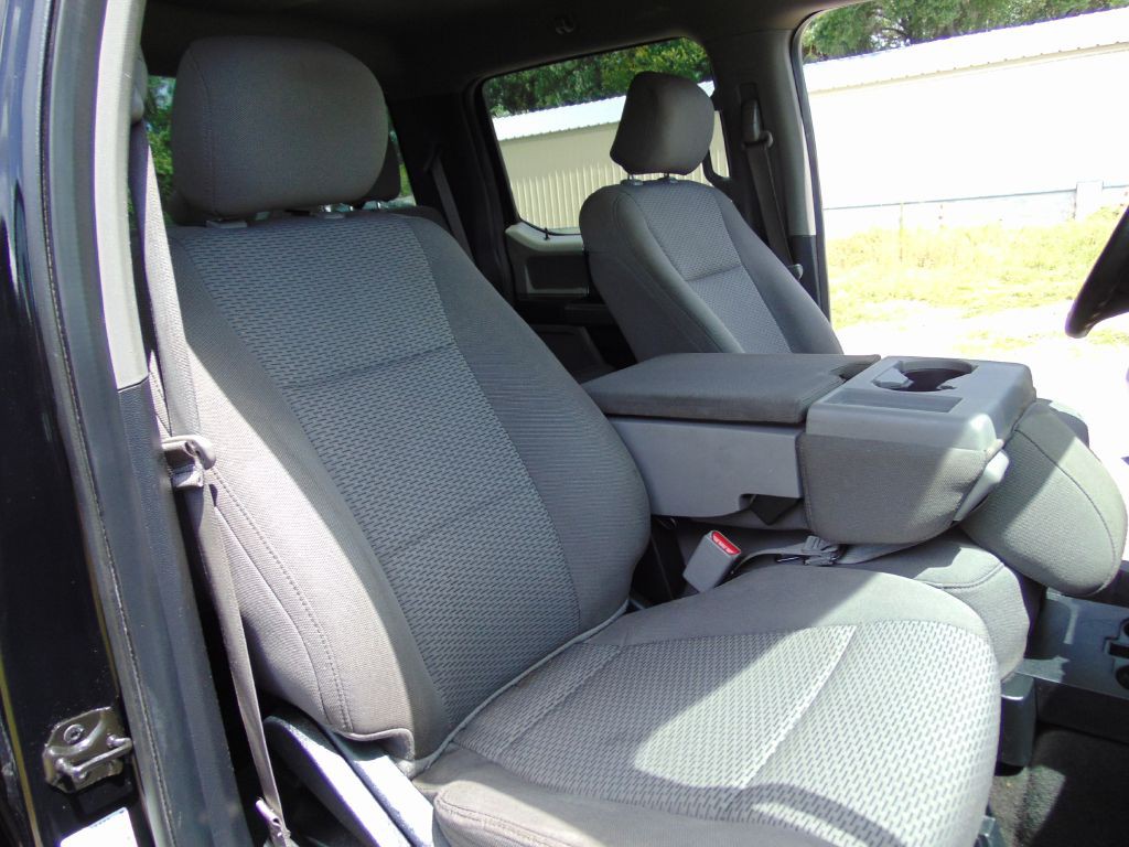 2017 Ford F-350 Image 30