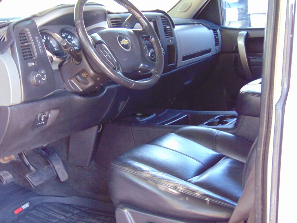 2013 Chevrolet Silverado 1500 Image 17