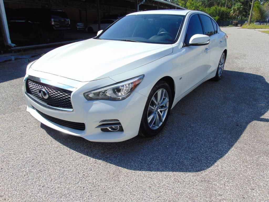 2017 INFINITI Q50 Image 4