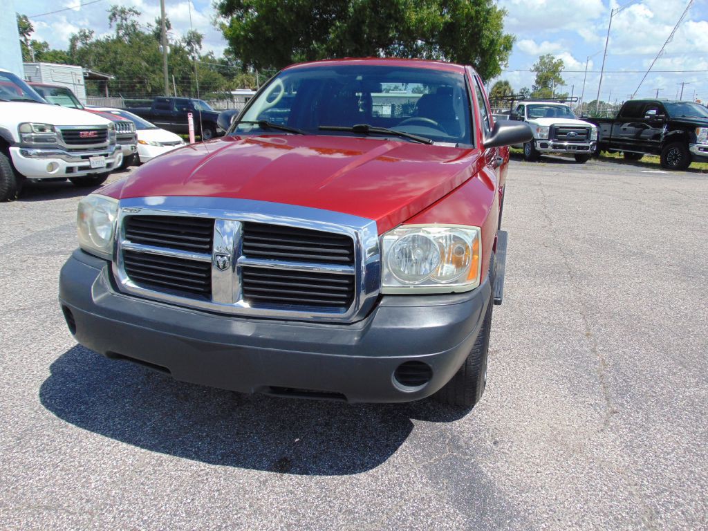 2006 Dodge Dakota Image 4