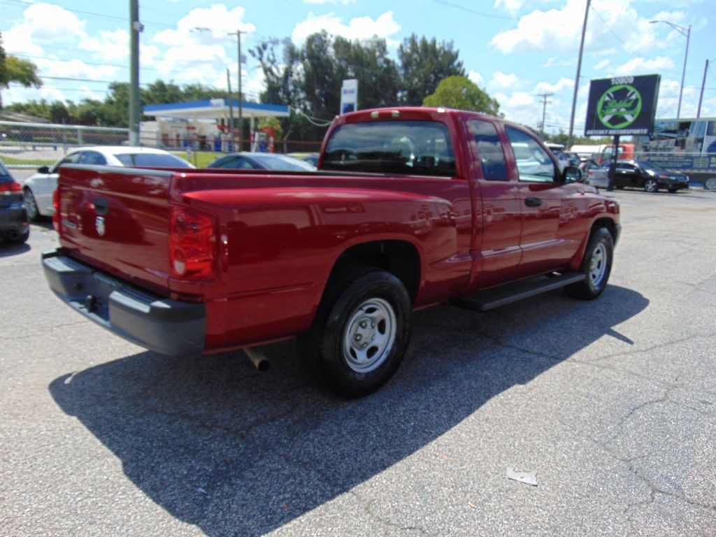 2006 Dodge Dakota Image 14