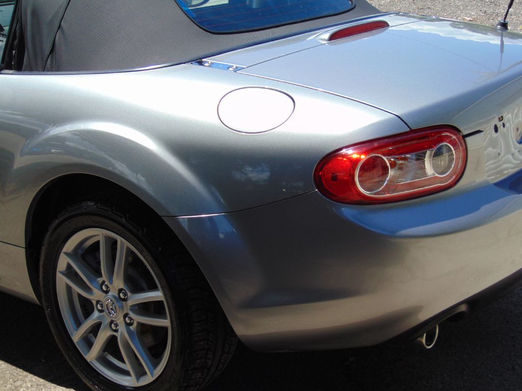 2012 Mazda MX-5 Miata Image 6