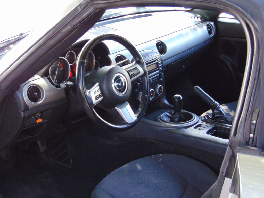 2012 Mazda MX-5 Miata Image 20