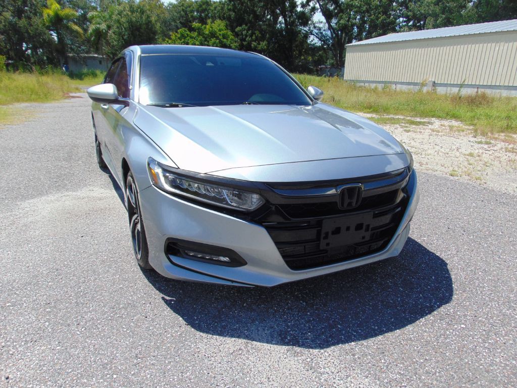 2018 Honda Accord Image 2