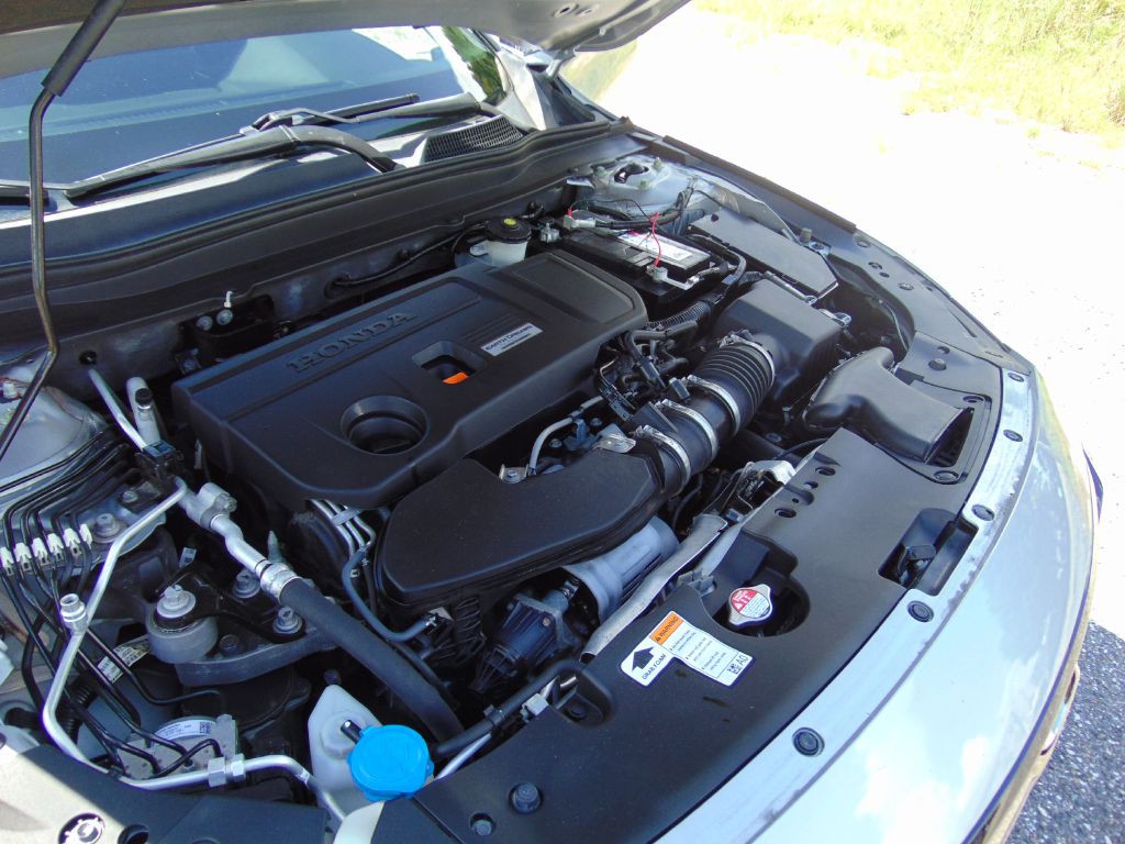 2018 Honda Accord Image 16