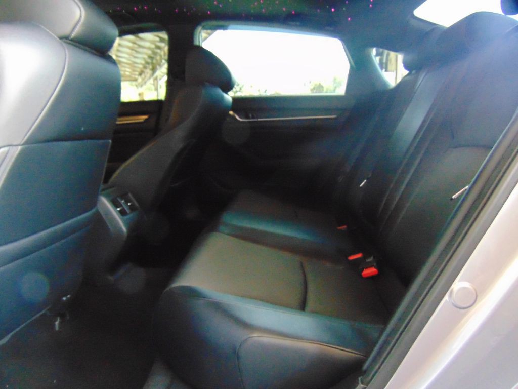 2018 Honda Accord Image 28