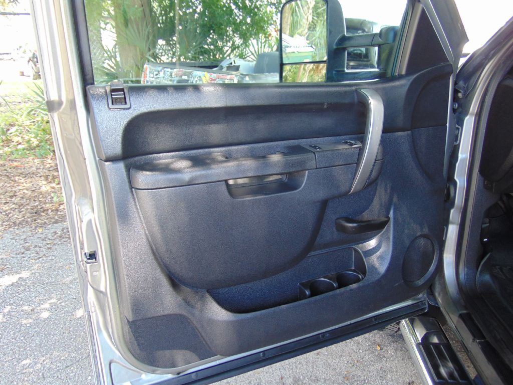 2013 GMC Sierra Image 18