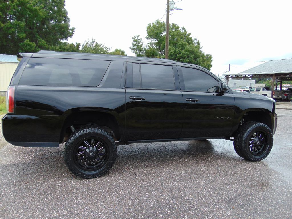 2017 GMC Yukon Image 13