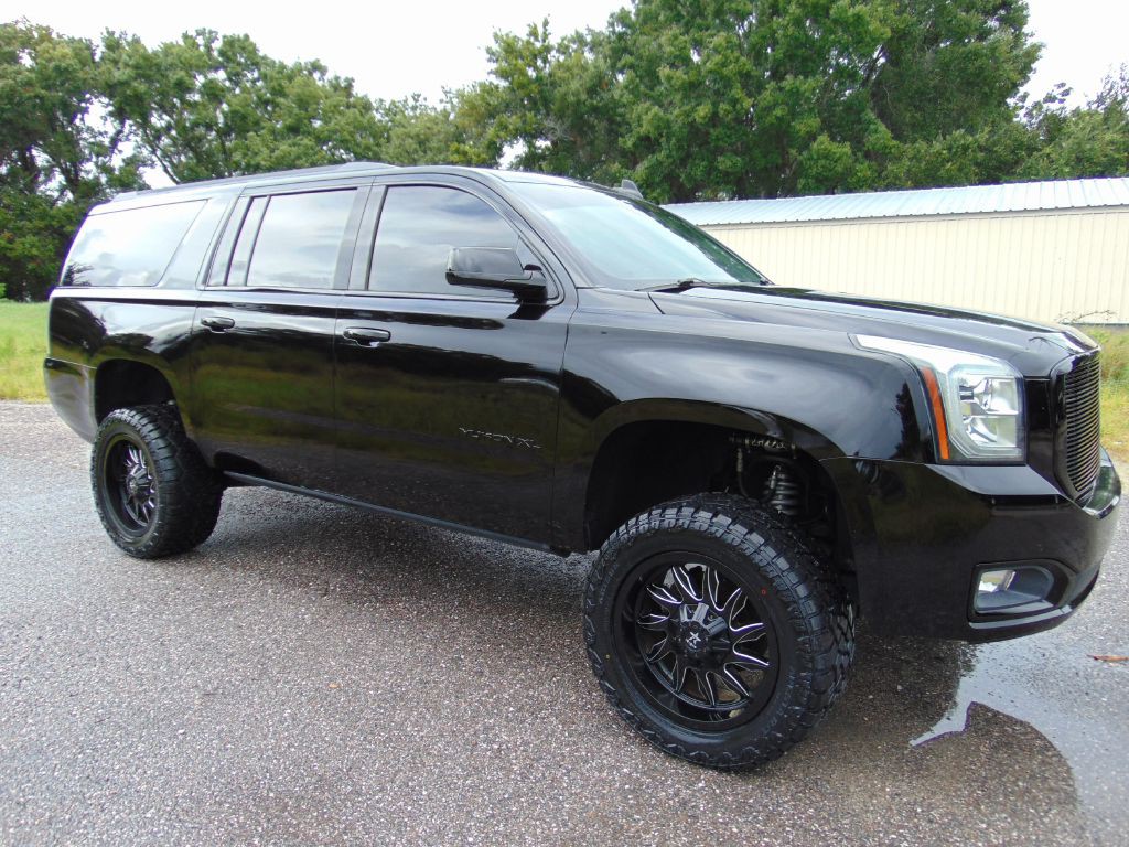 2017 GMC Yukon Image 14