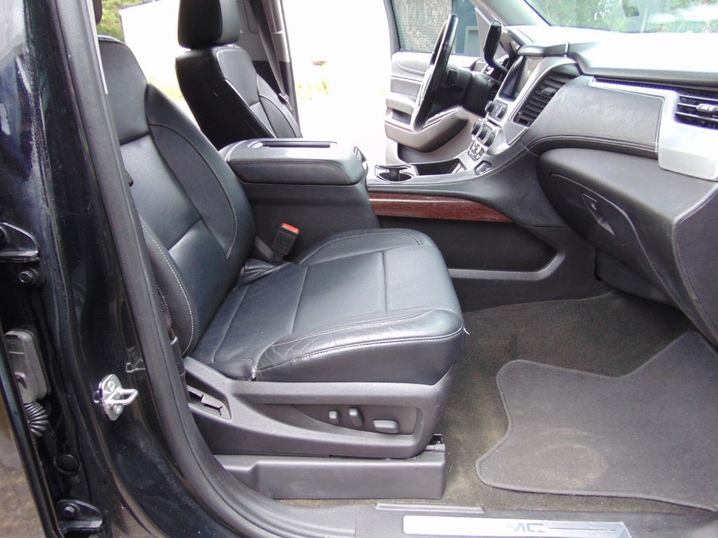 2017 GMC Yukon Image 29