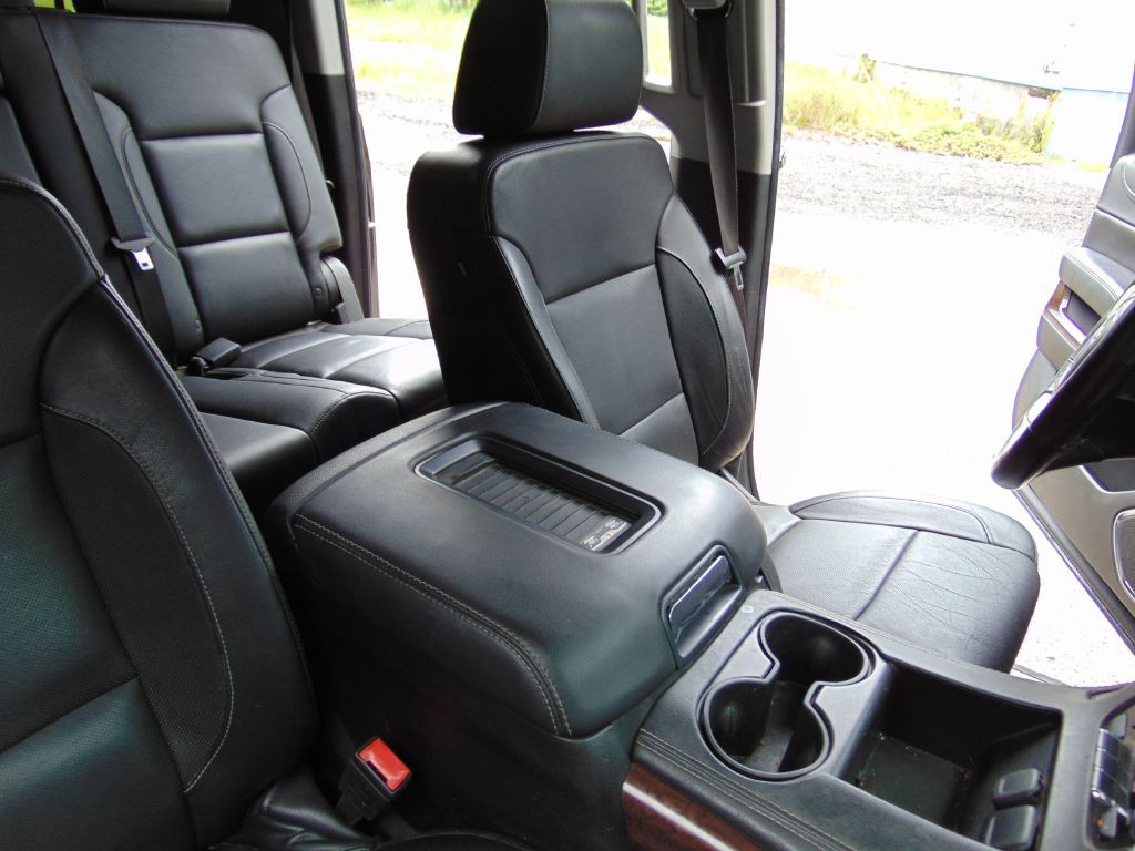 2017 GMC Yukon Image 30