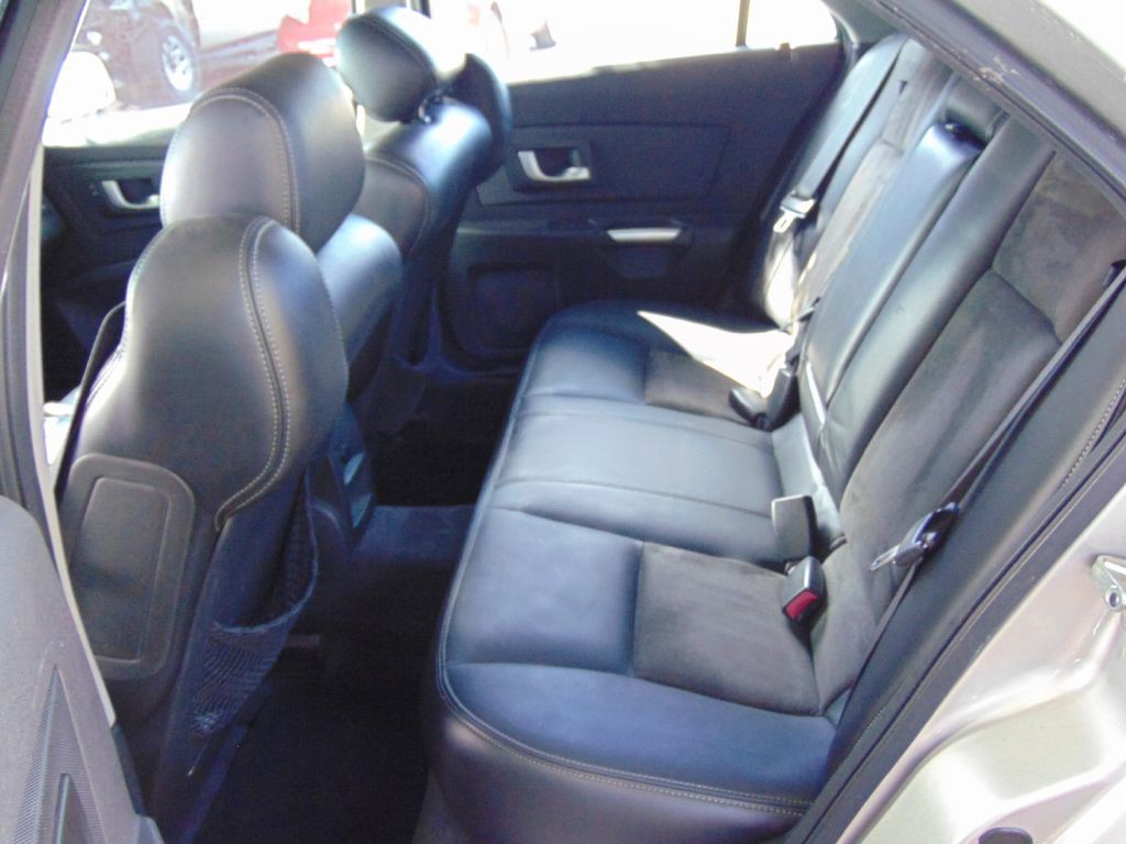 2005 Cadillac CTS Image 30
