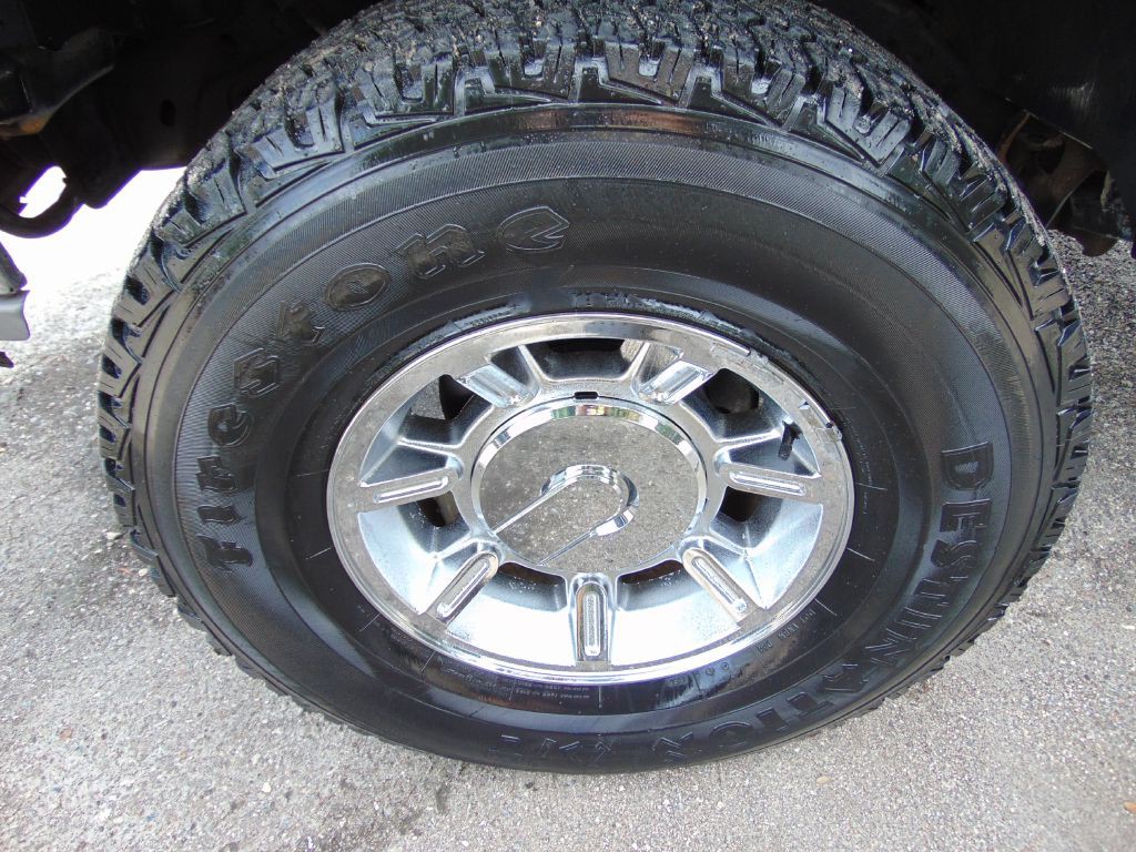 2005 Chevrolet Silverado 1500 Image 14