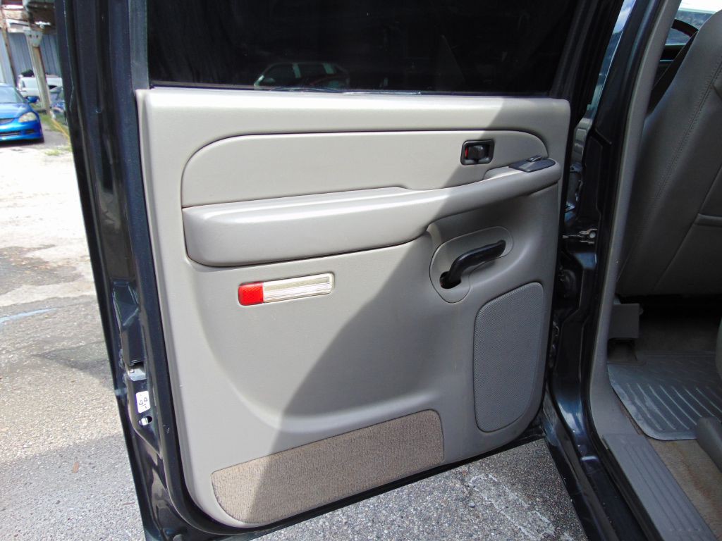 2005 Chevrolet Silverado 1500 Image 17