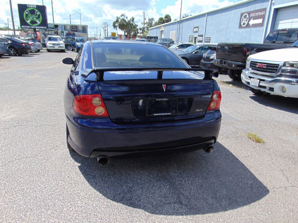 2005 Pontiac GTO Image 16