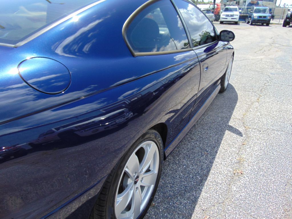2005 Pontiac GTO Image 21