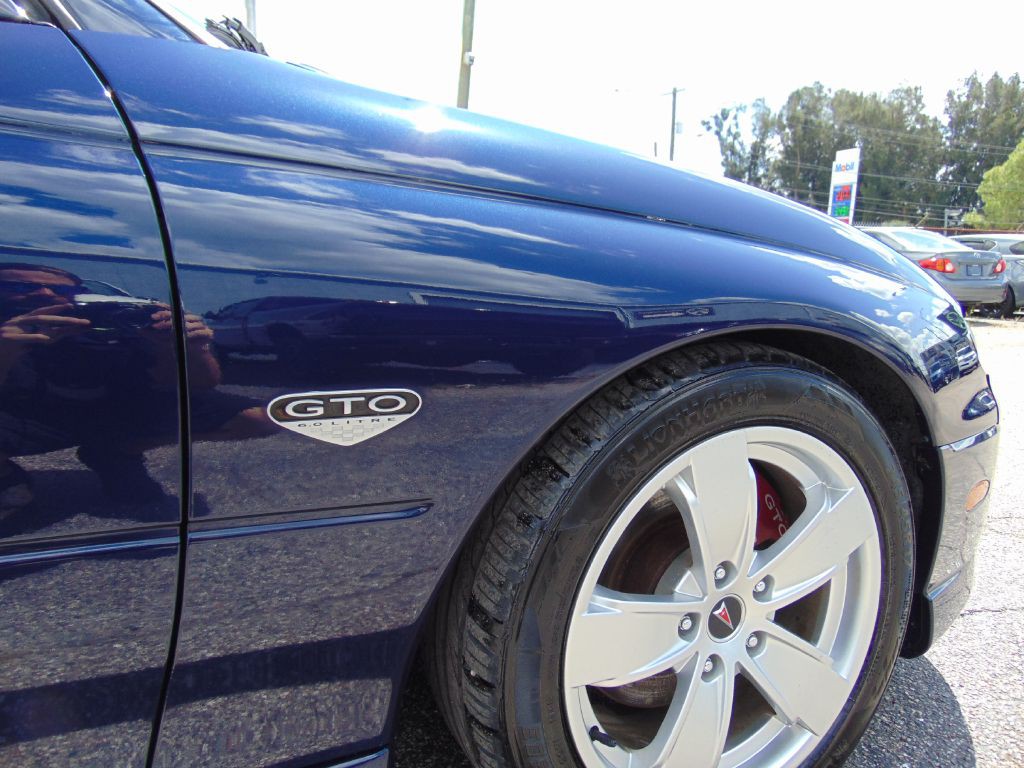 2005 Pontiac GTO Image 24